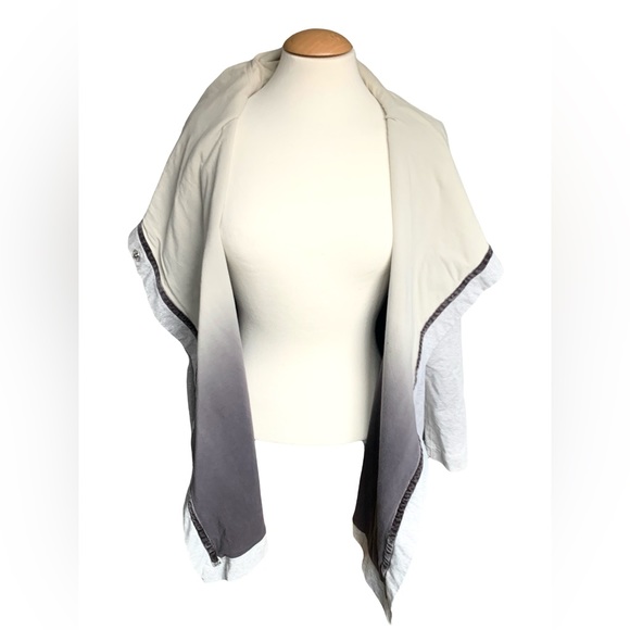 lululemon athletica Gray Sweater with Black Accent - Picture 5 of 9